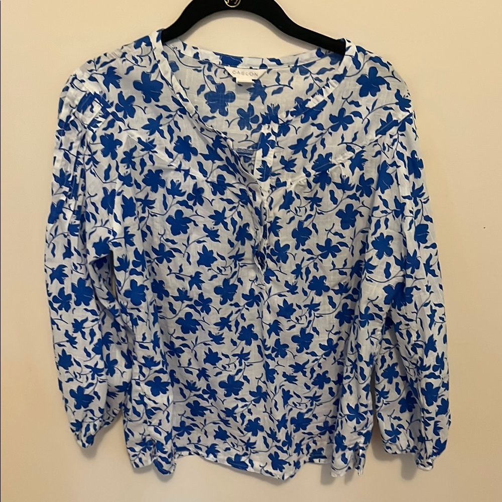 Caslon Blue and White 3/4 Sleeve Blouse with Mandarin Collar